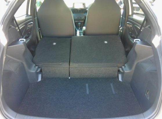Car Image 8
