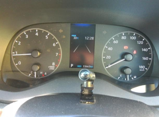 Car Image 13